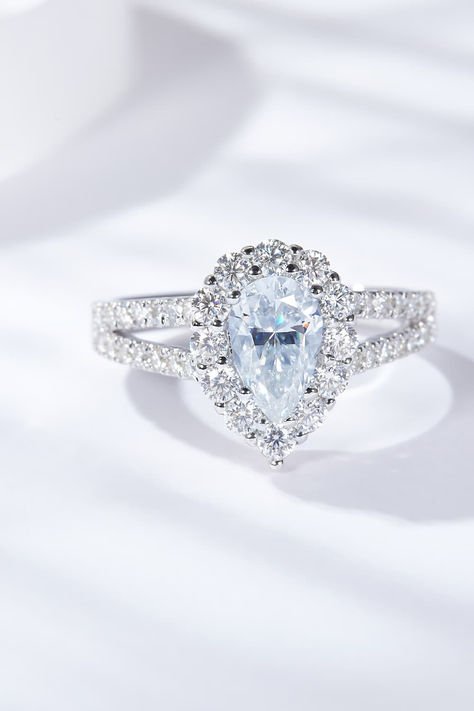 moissanite rings